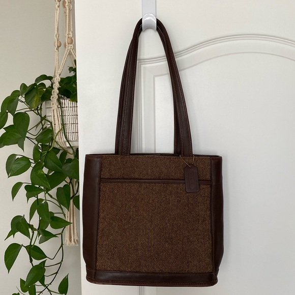 Coach Handbags - COACH handbag